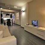 Appartement Lagaya & *