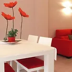 Lagaya &