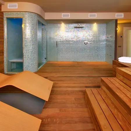 Lägenhet Lagaya & *